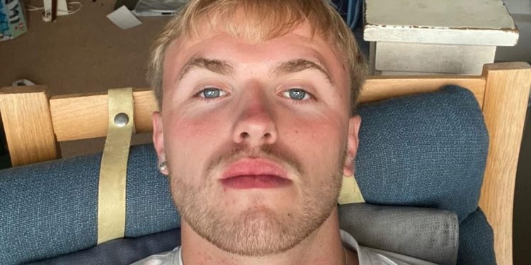 Estudante morre após médicos confundirem câncer com infecção comum