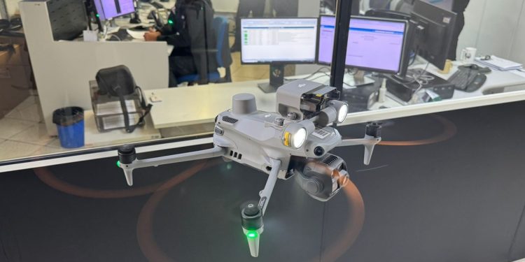 Drone será usado para operações de inspeção e vigilância do Metrô-DF. Veja vídeo