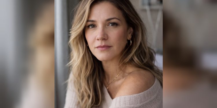 Professora do DF que disputou “Loira do Tchan” luta contra doença rara. Veja vídeo