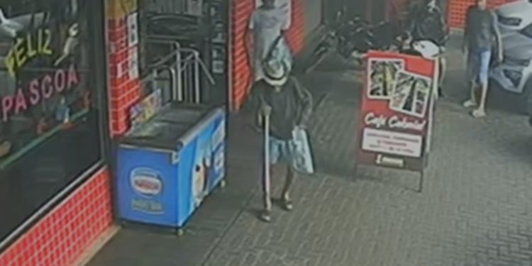 Homem arremessa garrafa de vidro no rosto de idoso de 92 anos no DF. Veja vídeo