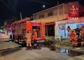 Quatro moradores são resgatados de incêndio que consumia casa no DF