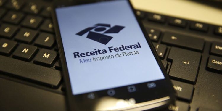 IRPF: mutirão tira-dúvidas atende população gratuitamente no DF