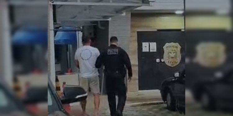 Playboy é preso em prédio de luxo após desviar dinheiro de consignados. Veja vídeo