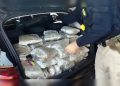 Traficante cruza BR-060 com porta-malas lotado de maconha e é preso. Veja vídeo