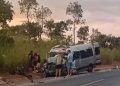 Veja como ficou van após grave acidente que matou 8 pessoas na BR-020