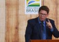 Qual é a organização que levou Mário Frias para os EUA