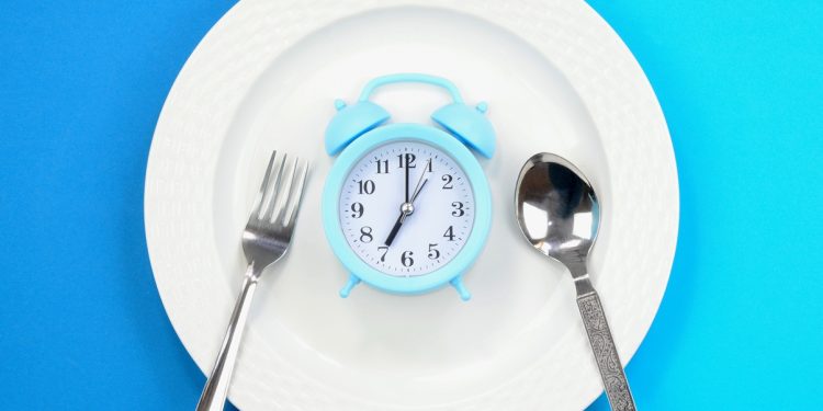 Cientistas revelam como sete dias de jejum transformam o corpo humano