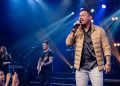 Cantor sertanejo é encontrado morto dentro de casa no DF