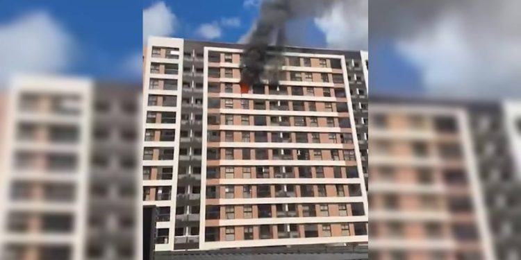 Apartamento fica totalmente destruído após incêndio em Águas Claras. Veja vídeo