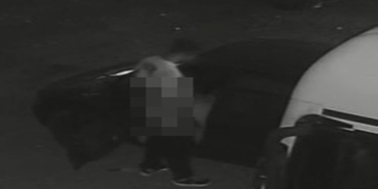 Homem morre esfaqueado enquanto fazia sexo com mulher em carro no DF. Veja vídeo