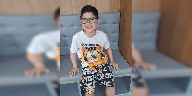 Menino com doença rara espera por remédio de R$ 17 milhões. Veja vídeo