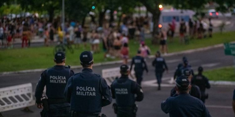 PMDF suspende licitação de câmeras corporais para policiais nas ruas