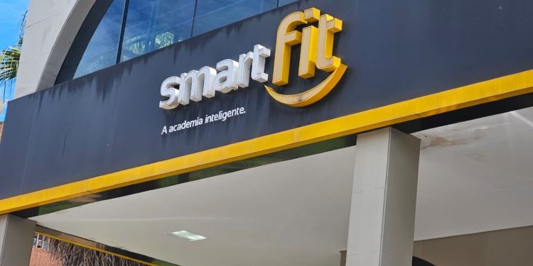 Smart Fit é notificada pela Secretaria do Consumidor