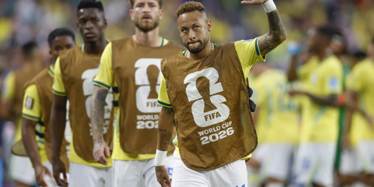 Neymar e mais: Santos tem lista de atletas que podem assinar pré-contrato em julho