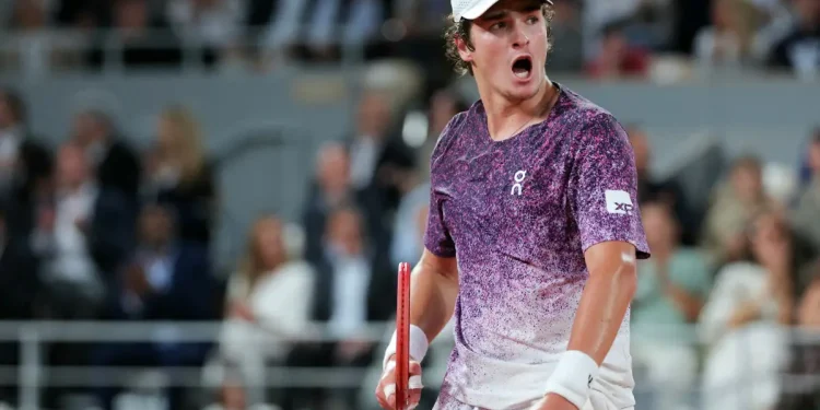 Vacherot anuncia ausência em Wimbledon e pode favorecer Fonseca