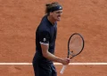 Zverev elimina algoz de João Fonseca e vai à final de Roland Garros