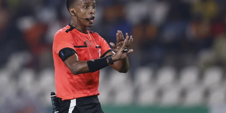 Árbitro somali escalado para Copa do Mundo tem entrada nos EUA negada