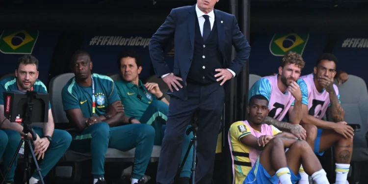 Ancelotti demonstra otimismo após empate do Brasil na estreia na Copa: “É só o começo”
