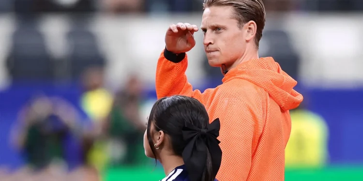 Timber está fora e De Jong é dúvida na seleção holandesa contra a Suécia