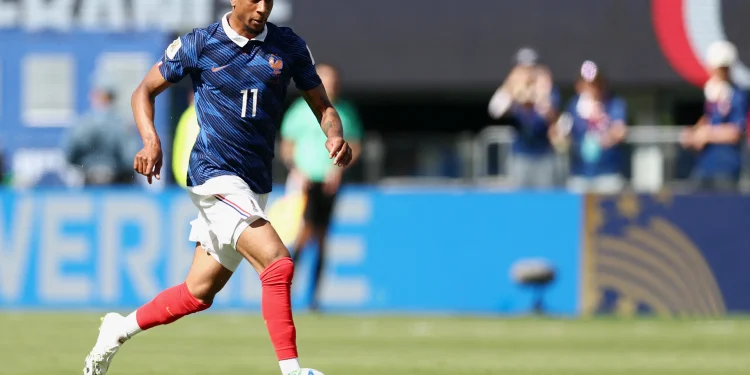 Real Madrid nega interesse em Michael Olise, atacante do Bayern