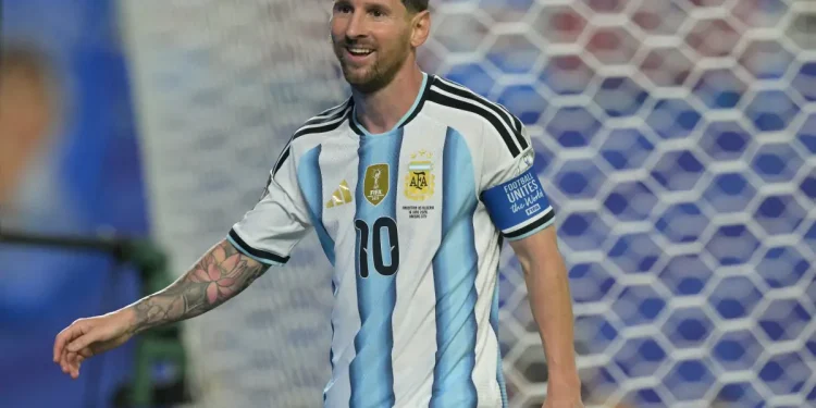 Lionel Messi é o primeiro jogador da história a jogar em seis Copas do Mundo