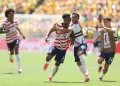 Estados Unidos vencem Austrália e garantem vaga na segunda fase da Copa do Mundo