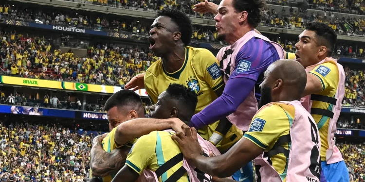 Eliminação da Alemanha garante Brasil como único pentacampeão mundial até 2030