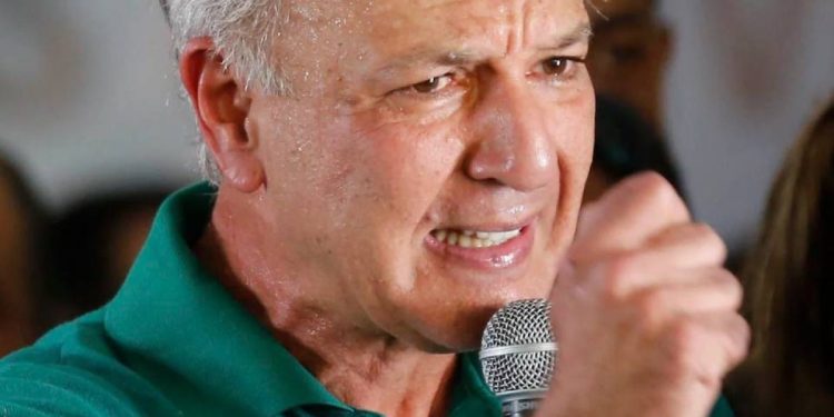 Processo de rejeição das contas de Arruda está parado no TCDF há 14 anos