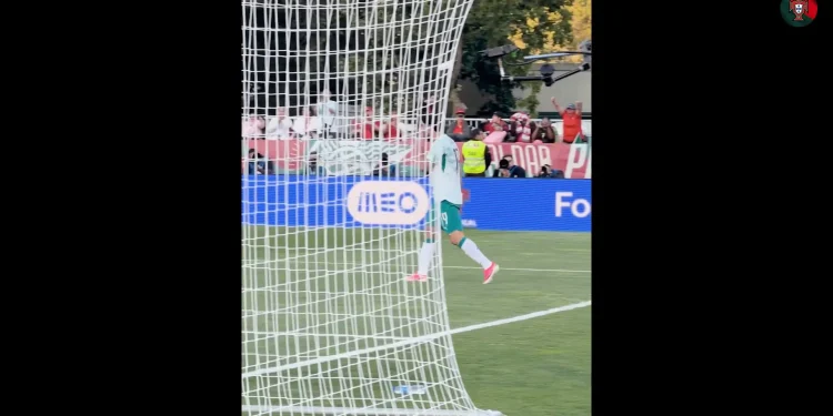 Gonçalo Guedes balança as redes no amistoso contra o Chile
