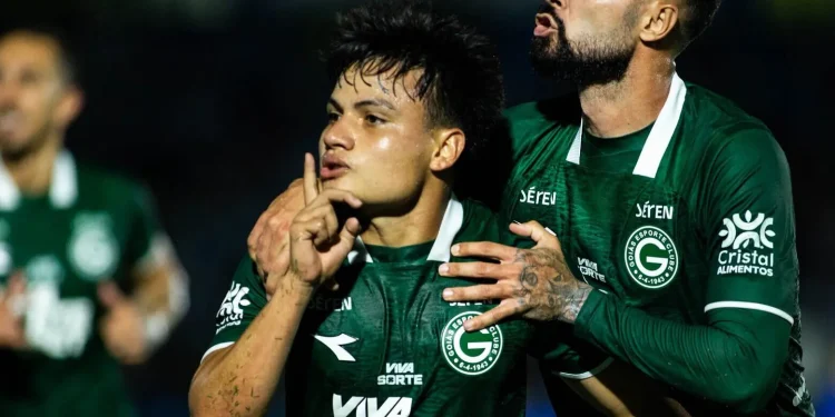 Com pênalti perdido e expulsão, Athletic e Goiás empatam pela Série B