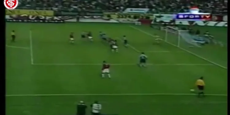 12 anos sem Fernandão: relembre grandes momentos do atacante no Internacional