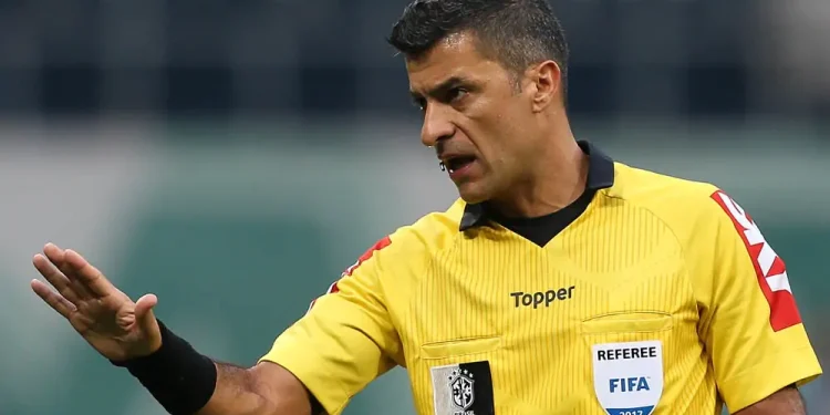CBF anuncia troca no comando da Comissão de Arbitragem
