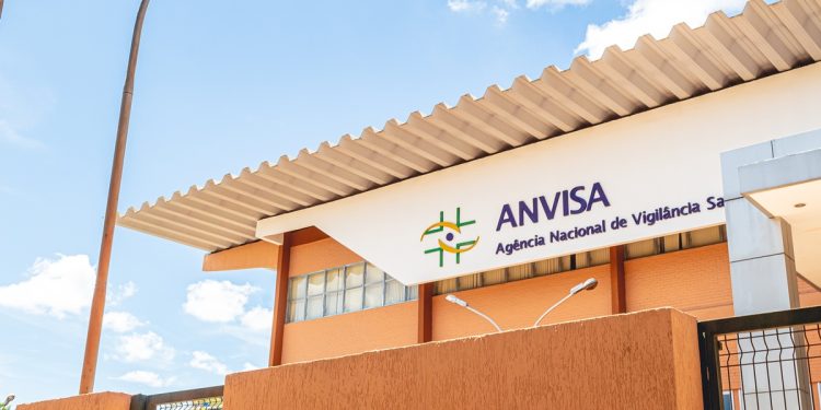Anvisa determina recolhimento de suplemento com magnésio treonato