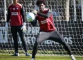 Hugo Souza celebra dois anos de Corinthians e valoriza intertemporada
