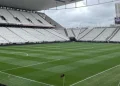 Corinthians começa a retirar cadeiras do setor sul da Arena