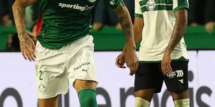 Barboza estreia pelo Palmeiras e já vira desfalque; entenda o motivo
