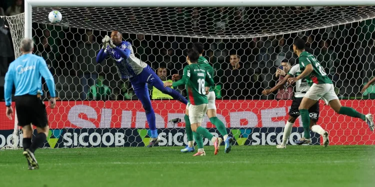 Atuações do Palmeiras: dupla paraguaia brilha e garante vitória contra o Coritiba