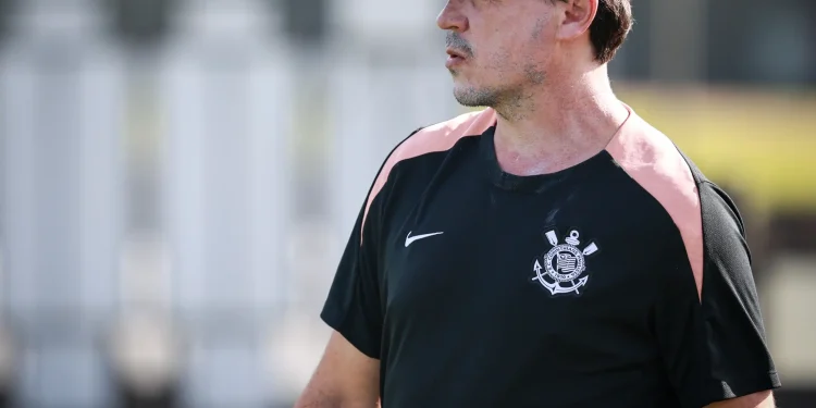 Corinthians terá mês de julho com amistoso e três jogos pelo Brasileirão