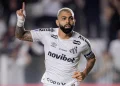 Invicto no restrospecto, Santos reencontra União São João em amistoso após 21 anos