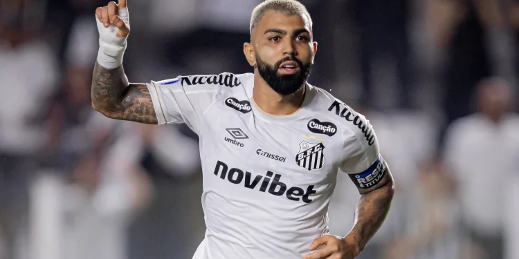 Invicto no restrospecto, Santos reencontra União São João em amistoso após 21 anos
