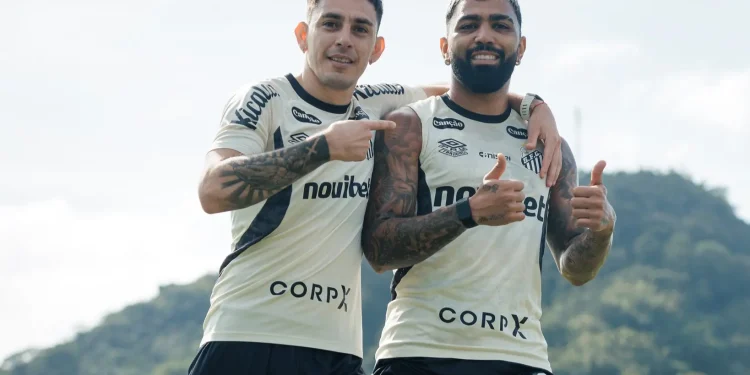 Cuca promove treino tático no Santos antes de teste contra o Osasco Sporting