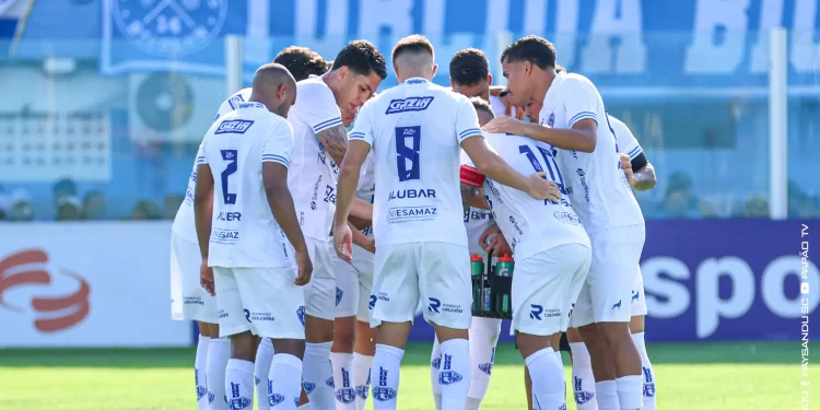 Paysandu busca virada no fim, bate o Guarani e volta a vencer na Série C