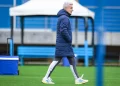 Diretor executivo do Grêmio banca Luís Castro e descarta demissão do técnico