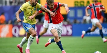 Brasil x Noruega: veja fotos do jogo pelas oitavas da Copa do Mundo