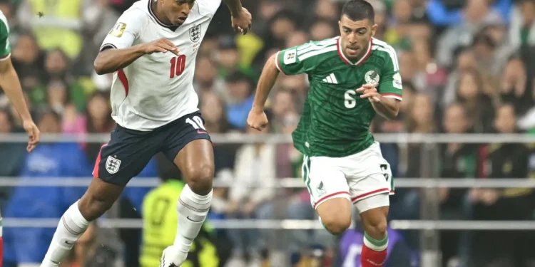 México x Inglaterra: veja fotos do jogo das oitavas da Copa do Mundo