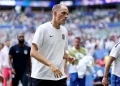 Tuchel elogia Saka após hat-trick e explica escolhas na Inglaterra: “Os jogos têm demandas específicas”