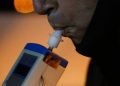 Servidor ganhou medalha meses após cair no bafômetro com carro oficial
