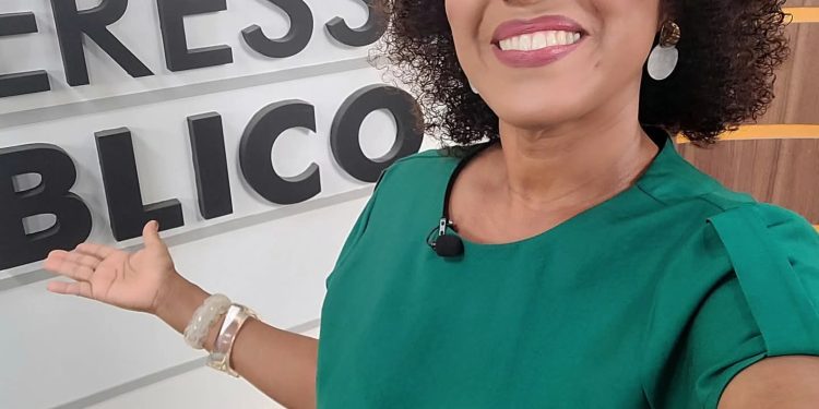 Velório e sepultamento da jornalista Érika Leal ocorrem nesta quinta