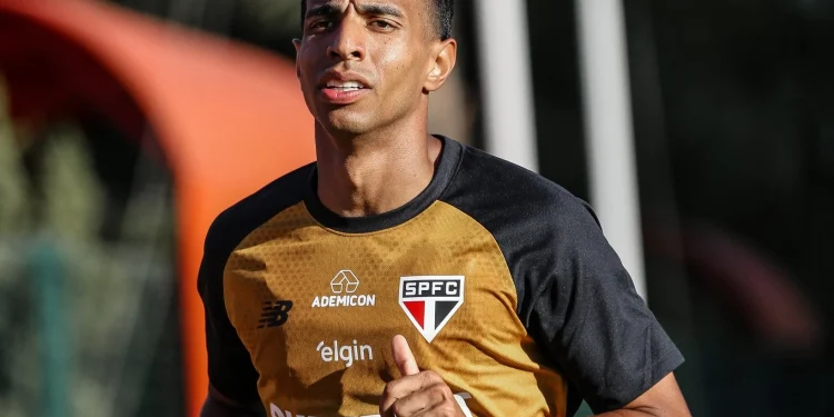 Entenda por que Victor Sá não esteve no jogo-treino do São Paulo