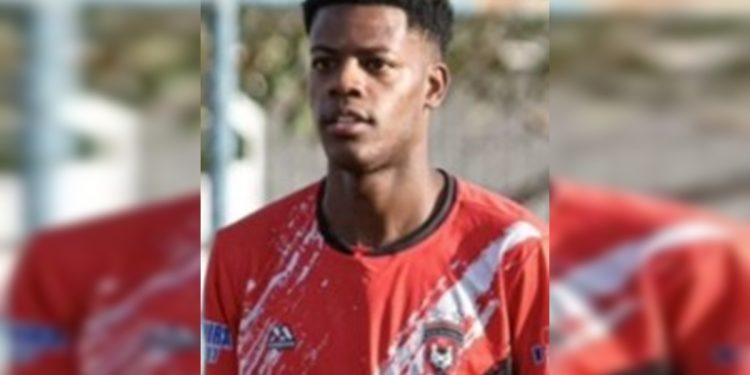 Jogador de futebol amador morre ao cair de moto em acidente na GO-070